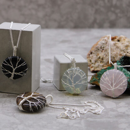 Tree of Life Gemstone Necklace - Black Onyx - Image 4