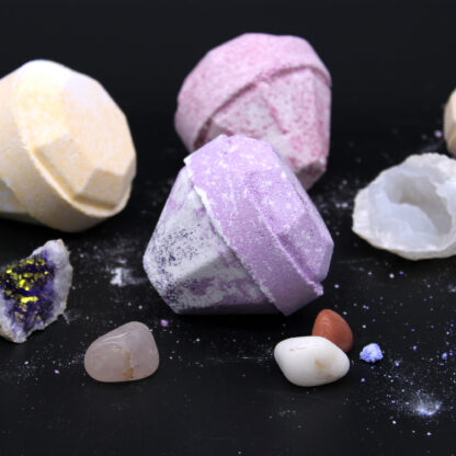Gemstone Bath Bomb - Very Berry - Image 4