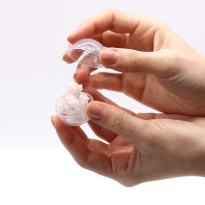 Rose Quartz Gem Bracelet Bath Bomb - Image 3