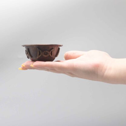 Antique Copper Ritual Bowl with Triple Moon 8x4cm - Image 2
