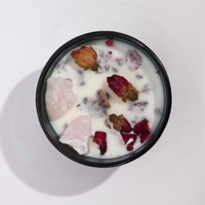 Hop Hare Crystal Magic Flower Candle - The Lovers - Image 3