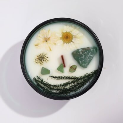 Hop Hare Crystal Magic Flower Candle - The Magician - Image 3
